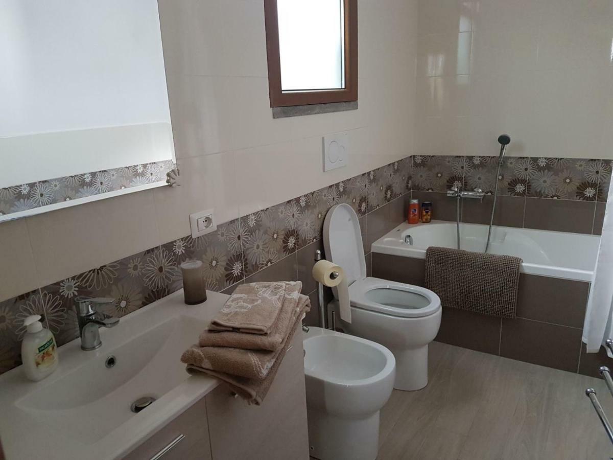 Villa Lory אלביניה מראה חיצוני תמונה